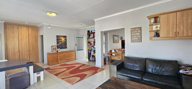 4 Bedroom Property for Sale in Country Club Western Cape